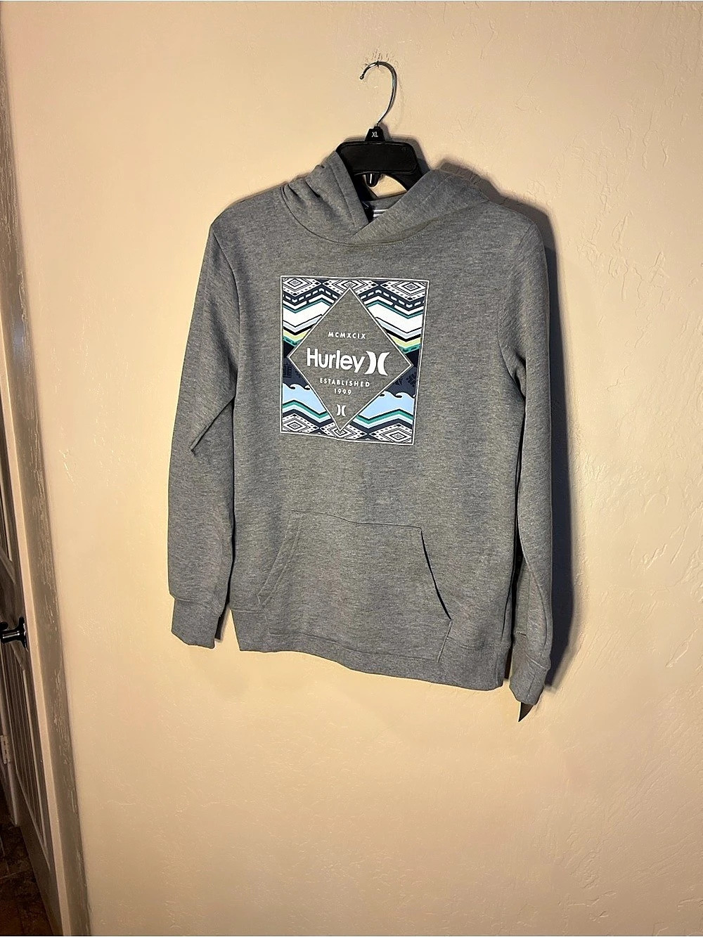 Hurley Established 1999 Graphic Pullover Hoodie Gray for teenagers XL 13-15 yrs